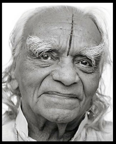 BKS-iyengar-edmonton-yoga